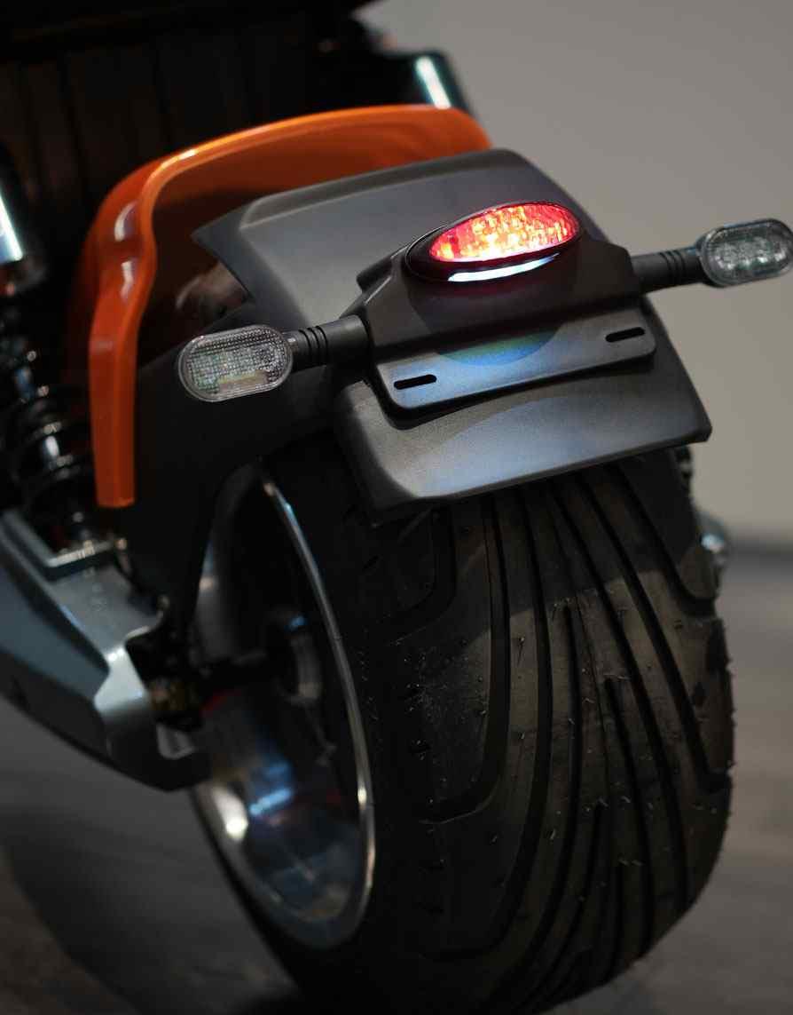 MUSATTI Musatti 3000w-Elektrikli-Sport-701-Pro 2026 Model Motosiklet - Görsel 2